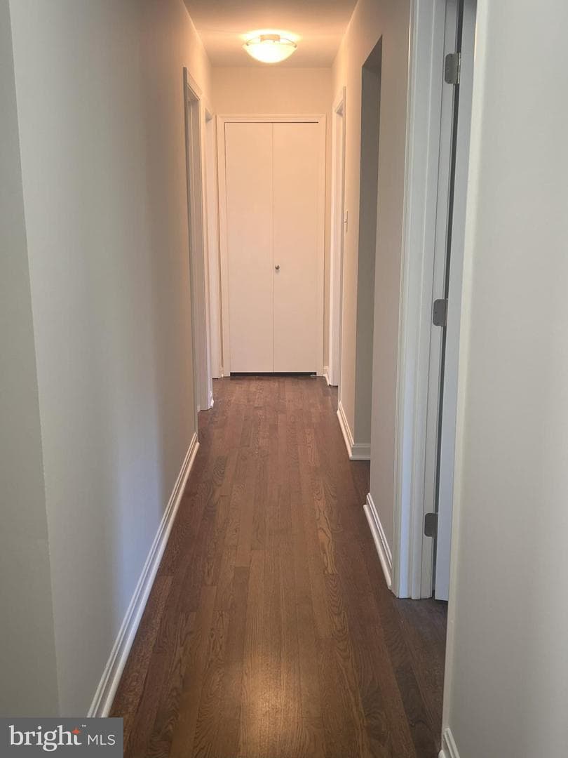 8925 Cherbourg Drive photo 19