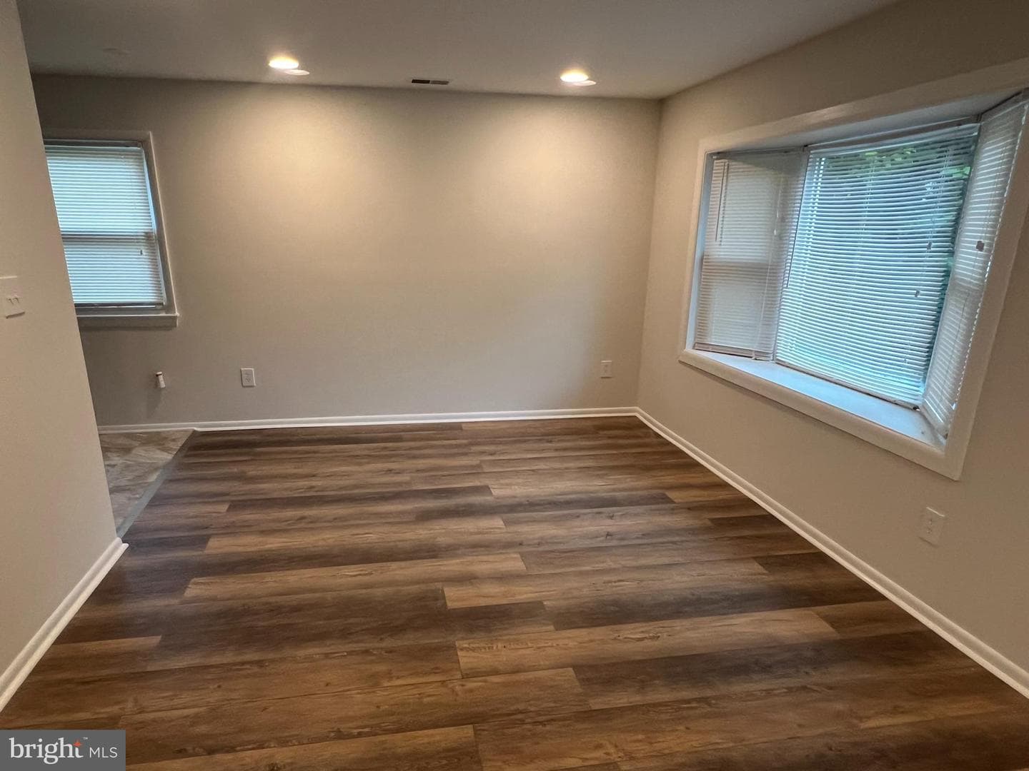 8925 Cherbourg Drive photo 26