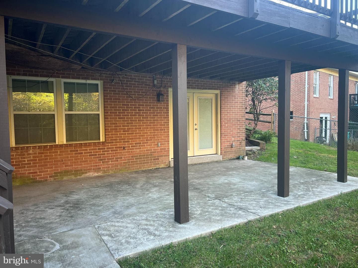 8925 Cherbourg Drive photo 35