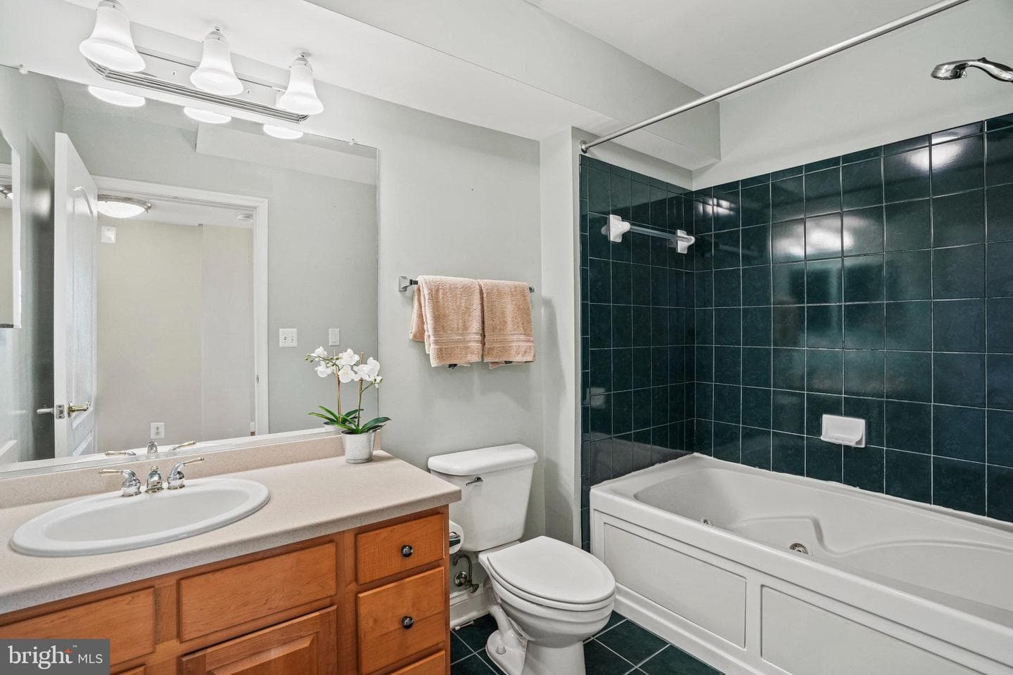 303 Redland Boulevard #401 photo 18