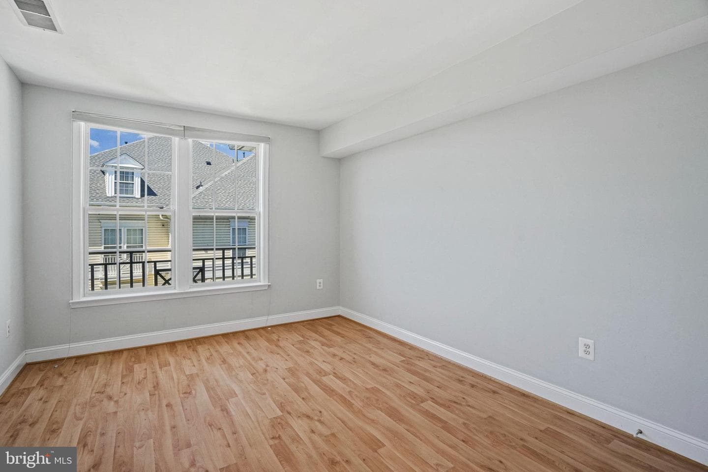303 Redland Boulevard #401 photo 19