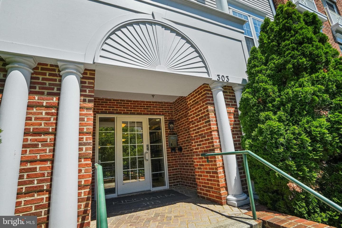 303 Redland Boulevard #401 photo 38
