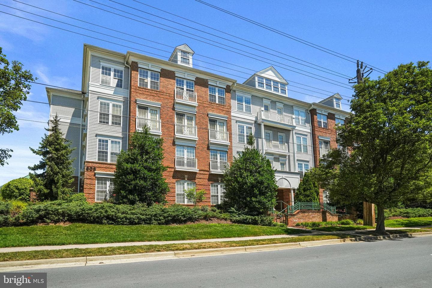303 Redland Boulevard #401 photo 39
