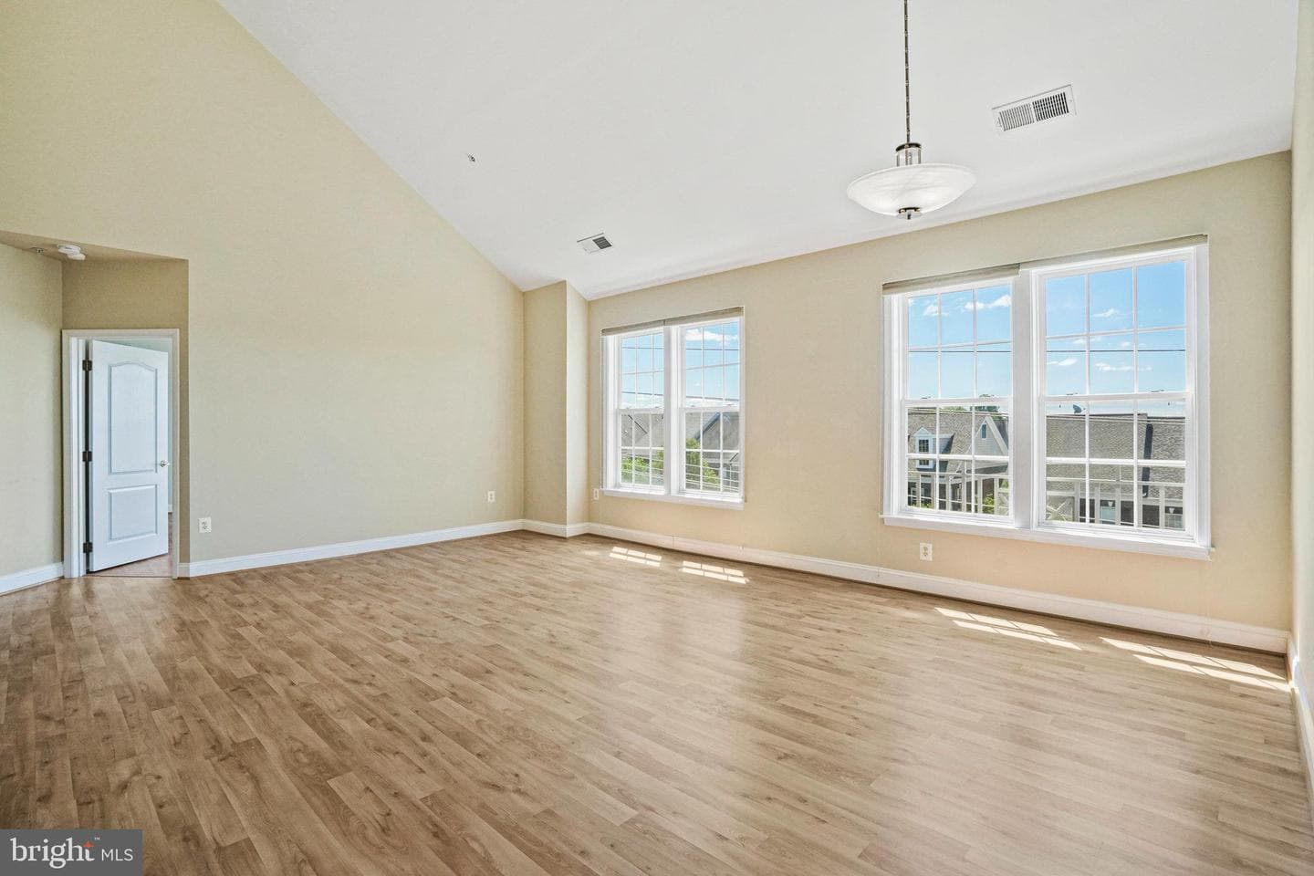 303 Redland Boulevard #401 photo 6