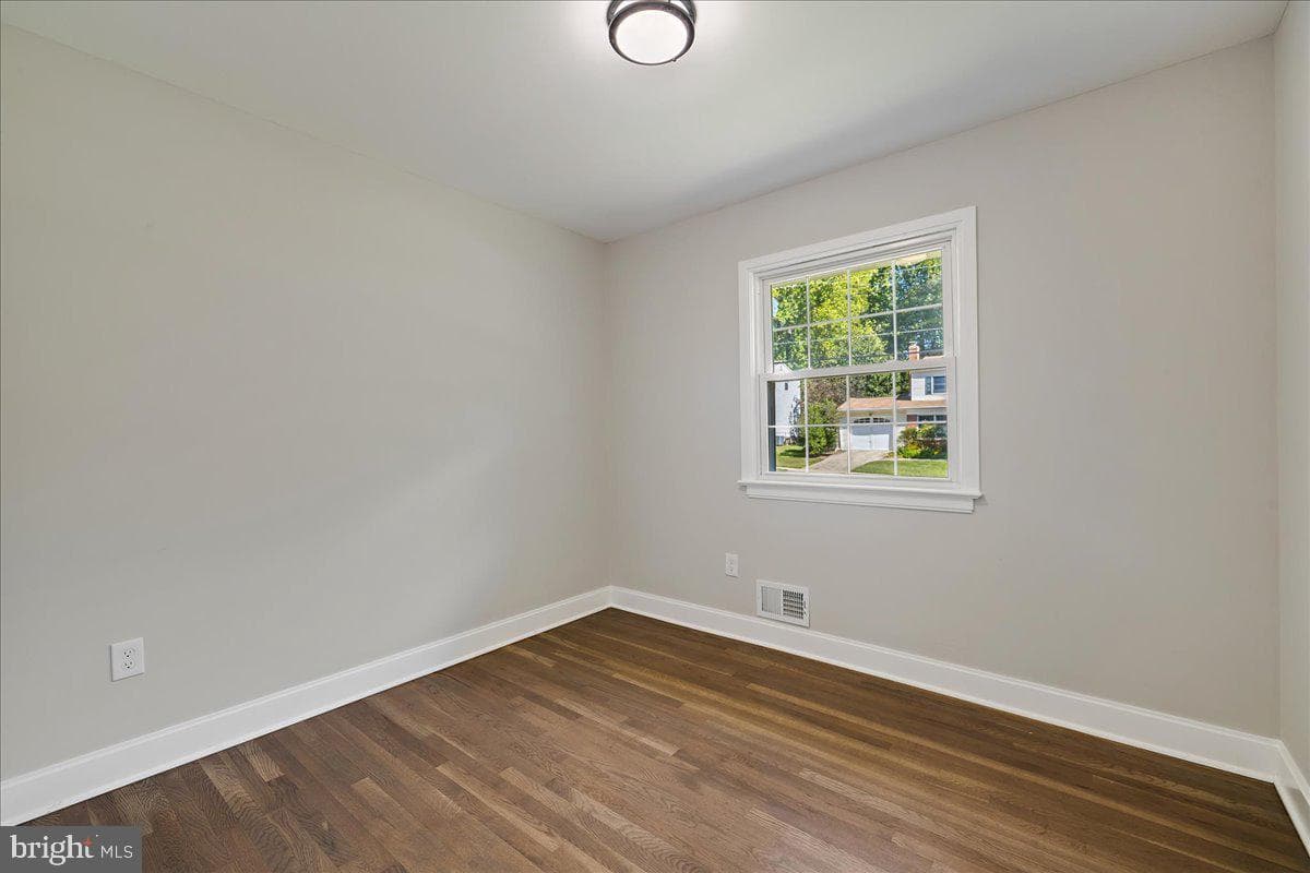 14416 Myer Terrace photo 17