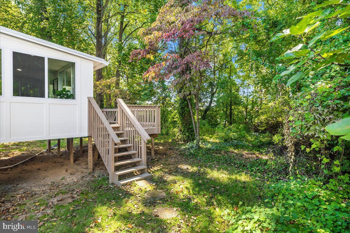 14416 Myer Terrace photo 31