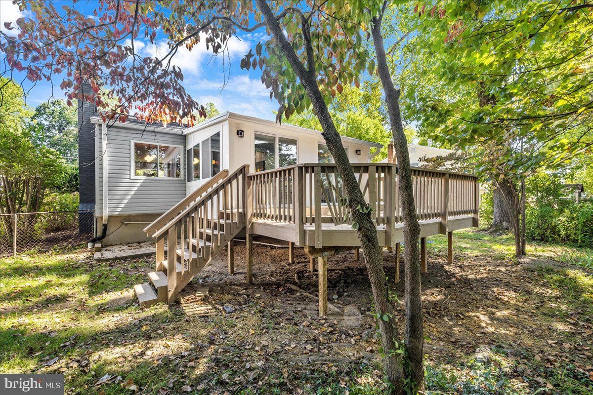 14416 Myer Terrace photo 32