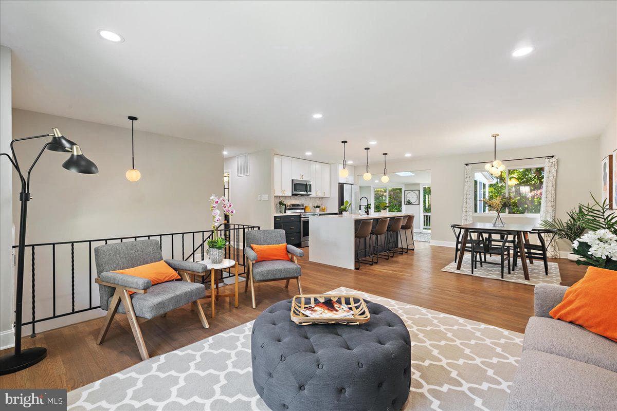 14416 Myer Terrace photo 5