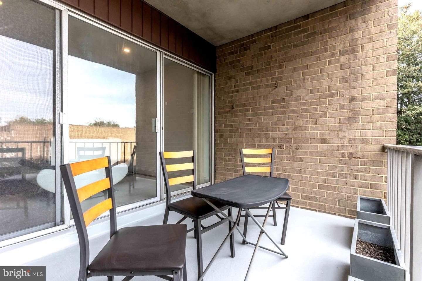 412 Girard Street #103 photo 32