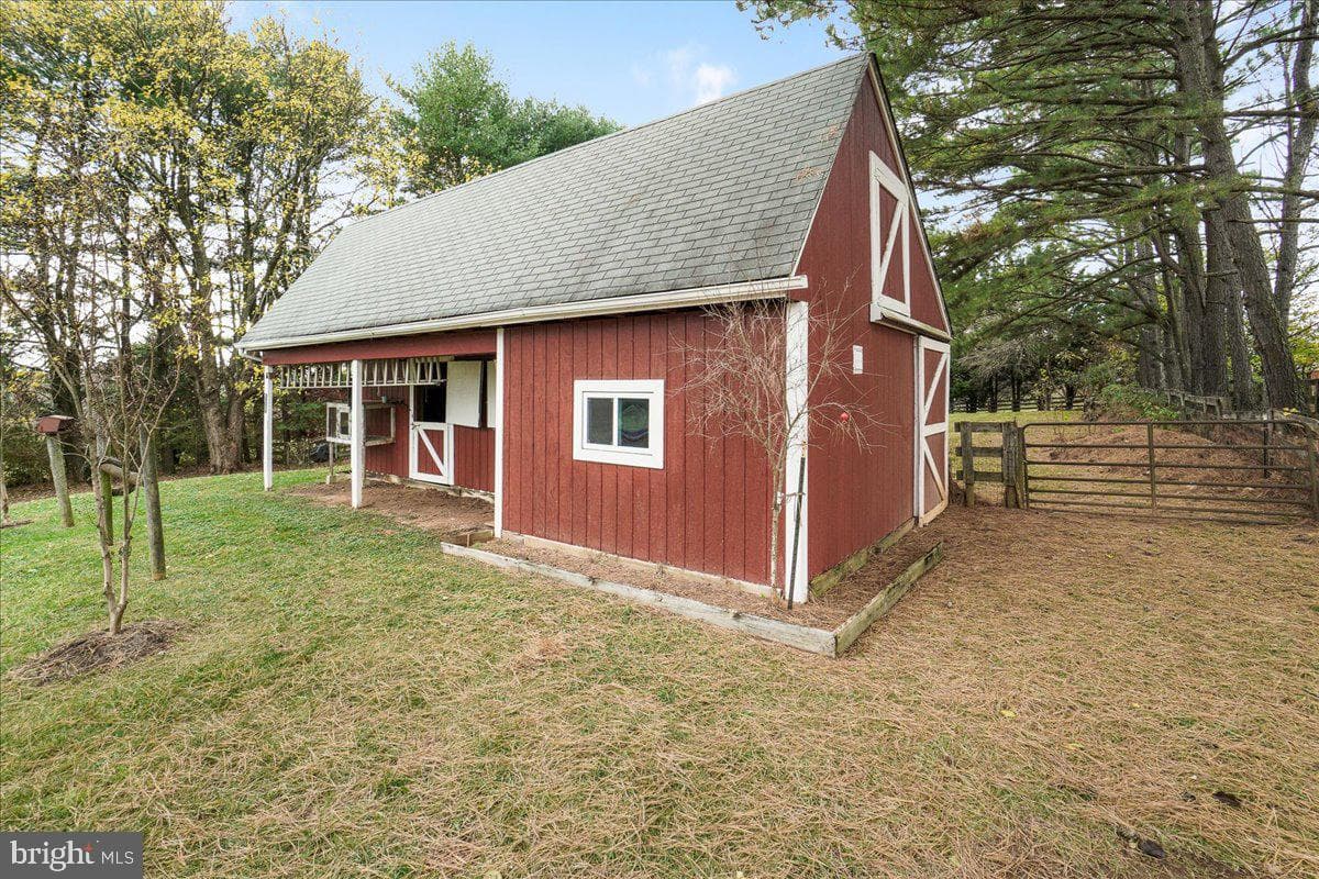 11109 Watkins Road photo 71