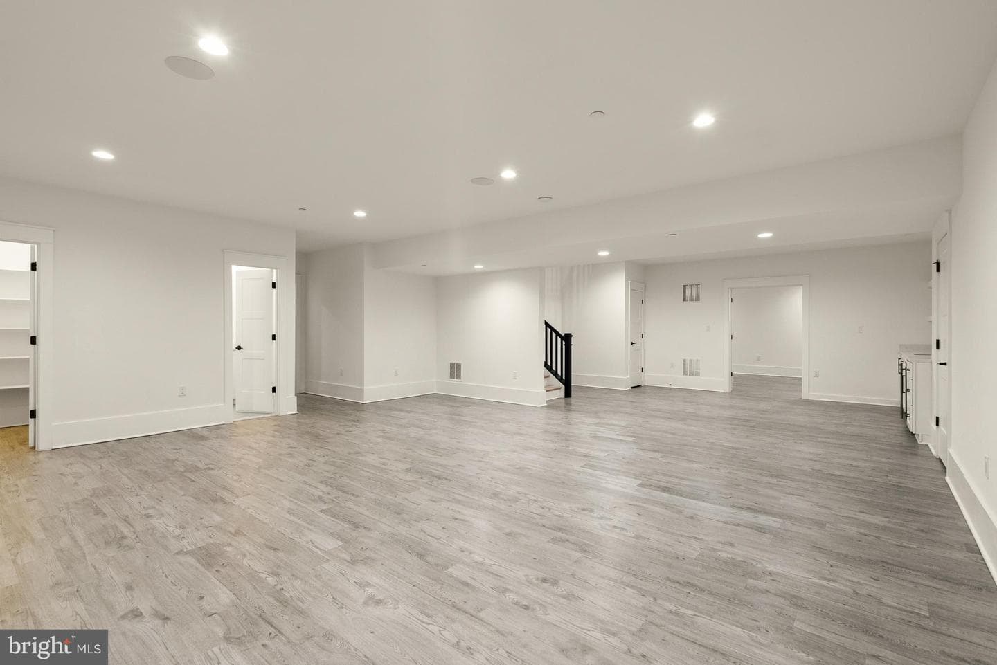8205 Beech Tree Road photo 51