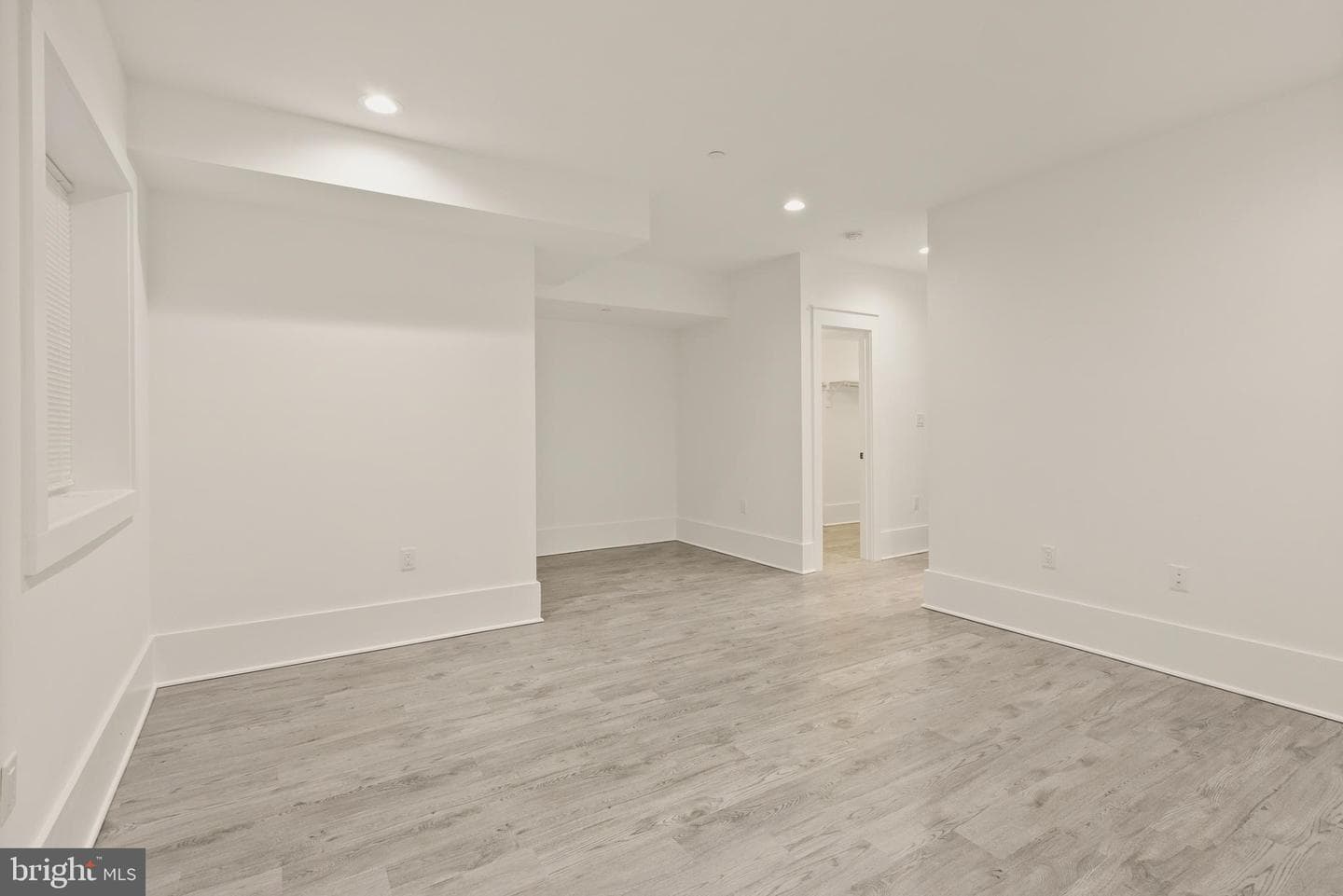 8205 Beech Tree Road photo 53