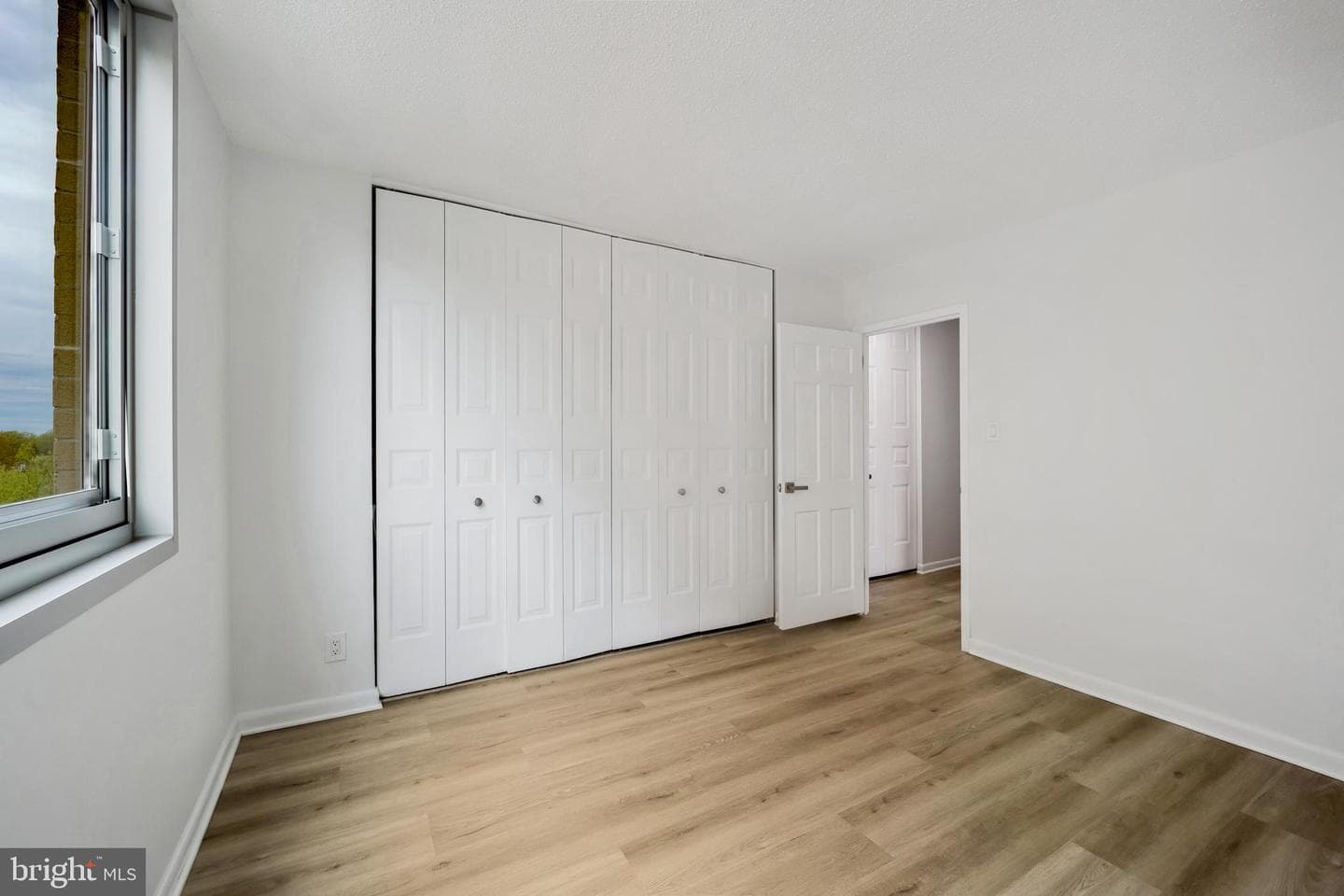 4601 N Park Avenue #1006-F photo 14