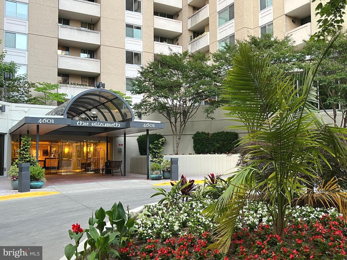 4601 N Park Avenue #1006-F photo 44