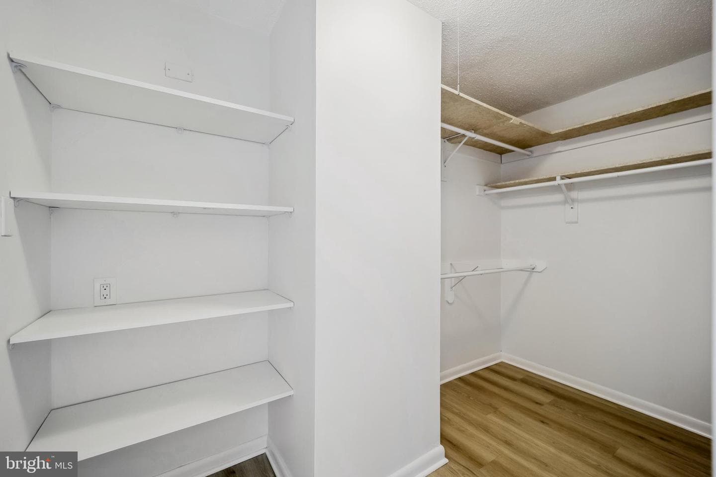 4601 N Park Avenue #1006-F photo 9