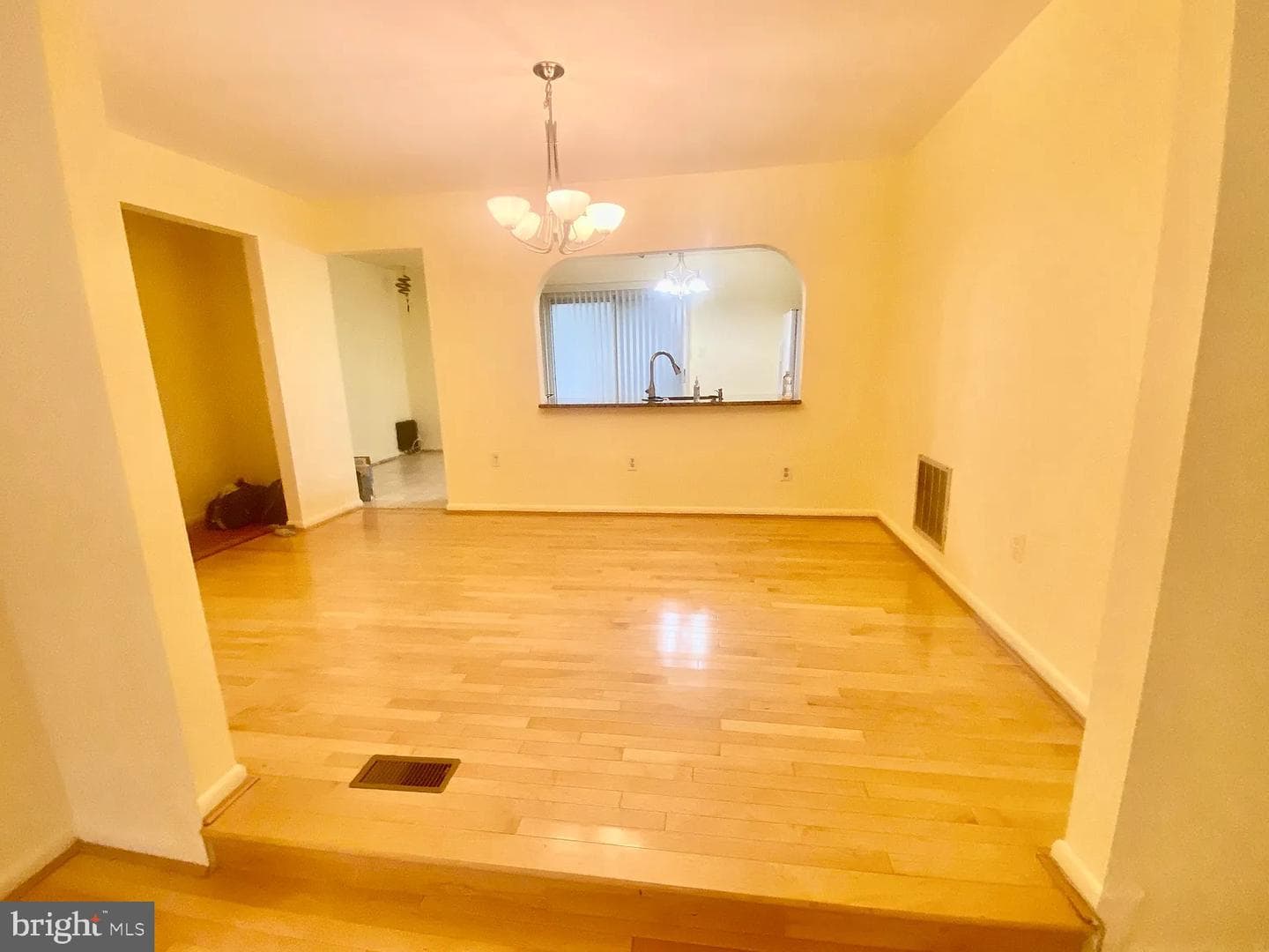 11100 Weatherburn Place photo 4