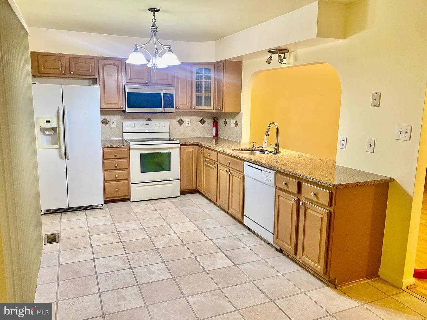 11100 Weatherburn Place photo 6