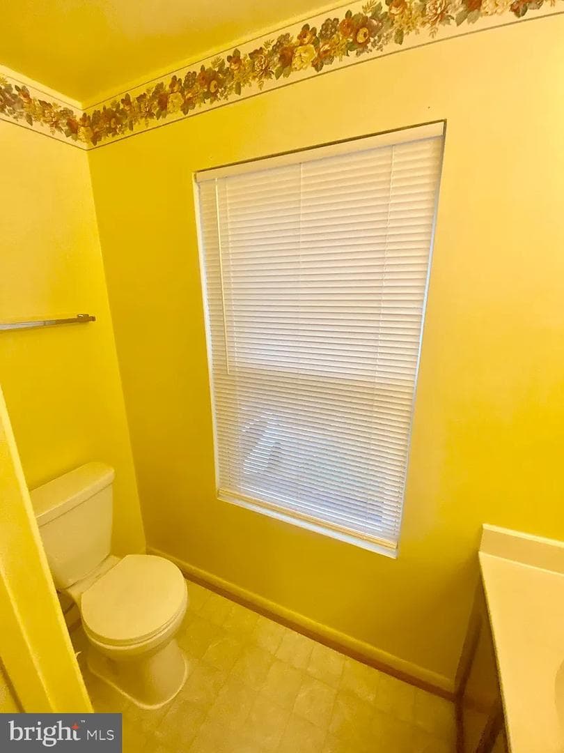 11100 Weatherburn Place photo 8