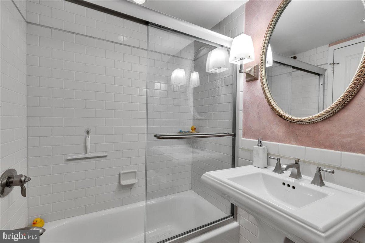 3333 University Boulevard W #611 photo 20
