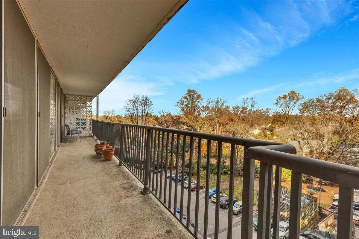 3333 University Boulevard W #611 photo 21