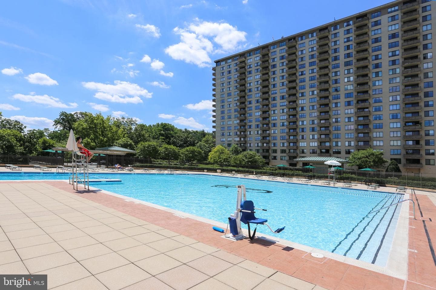 5225 Pooks Hill Road #525s photo 31