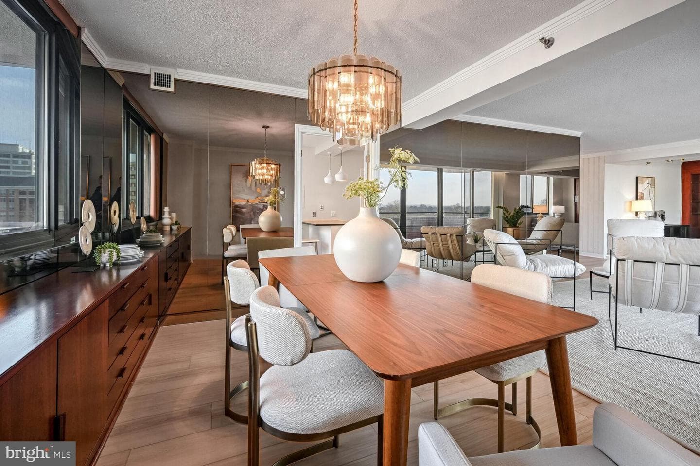 4550 North Park Avenue #810 photo 13