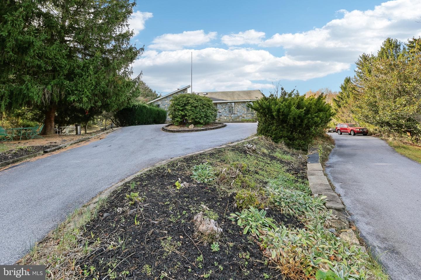 1170 Ridge Rd photo 9