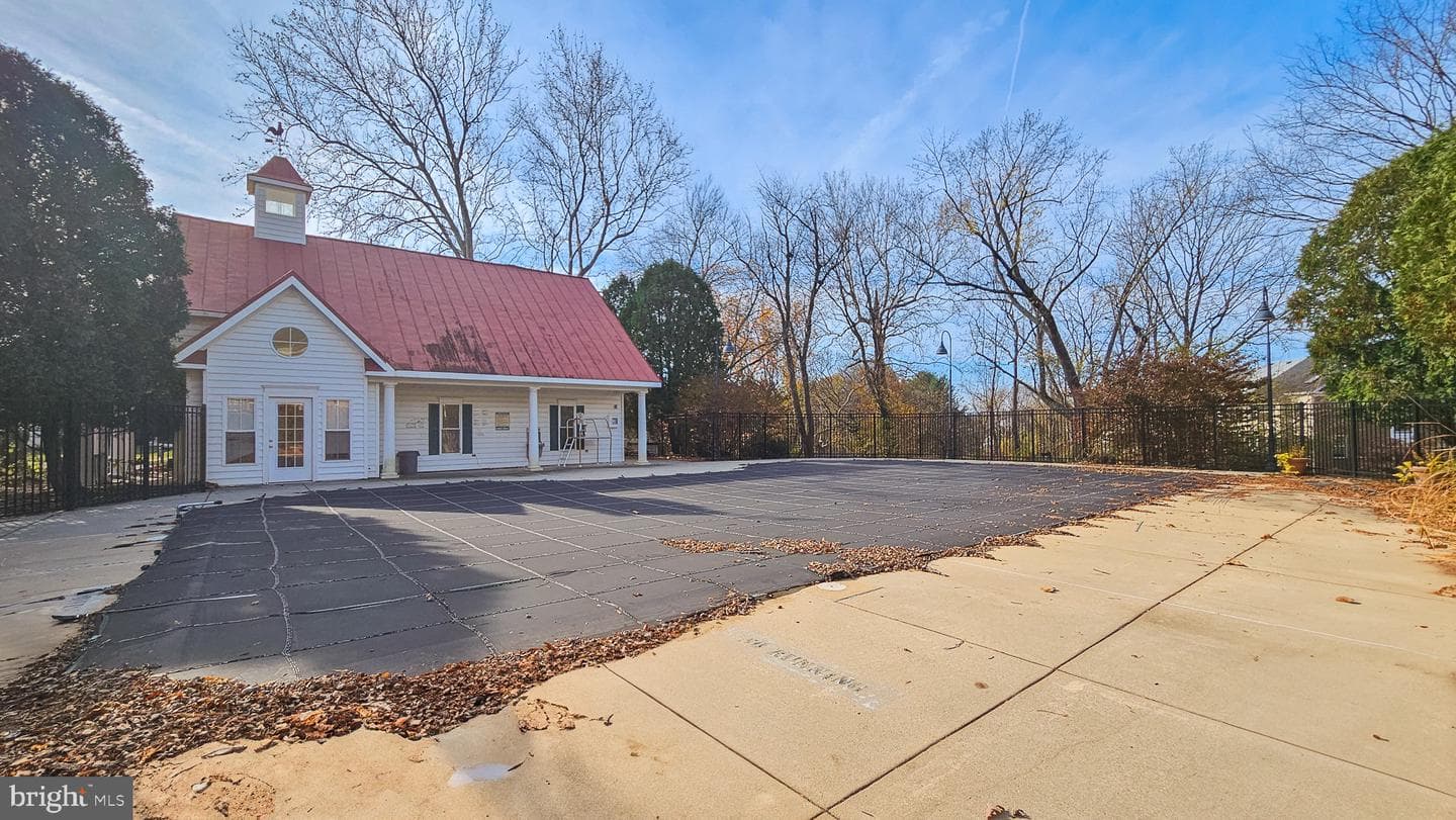 2109 Wagon Trail Place photo 19
