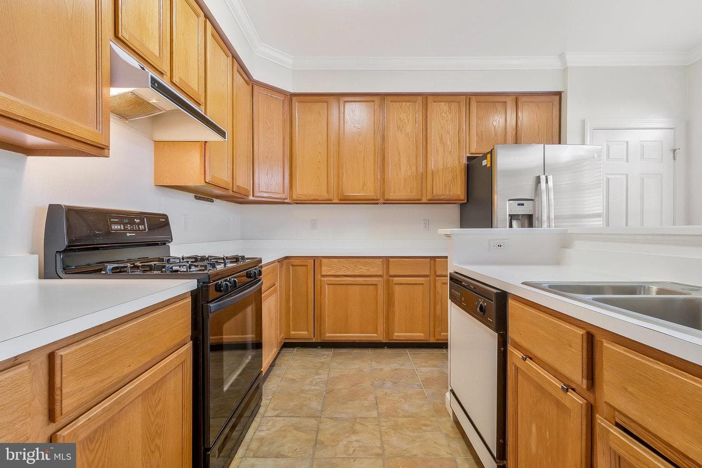 2109 Wagon Trail Place photo 7