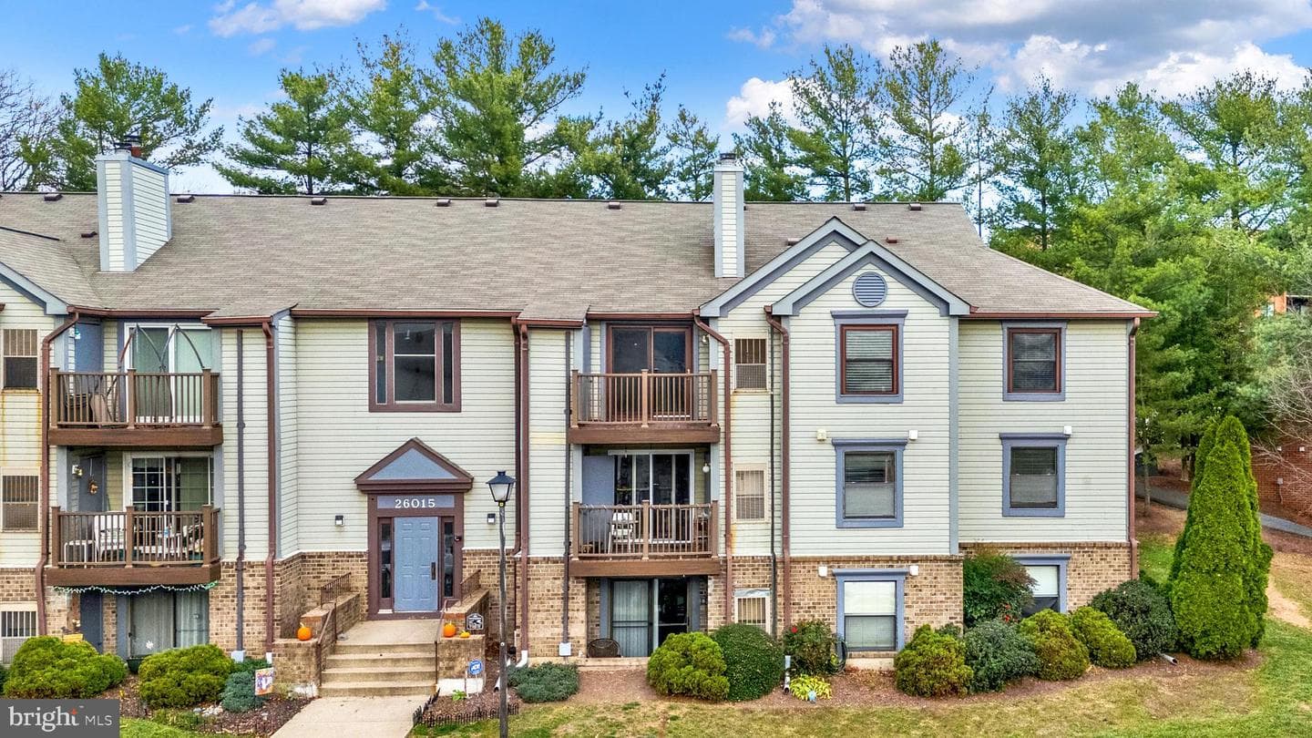 26015 Brigadier Place #m photo 1