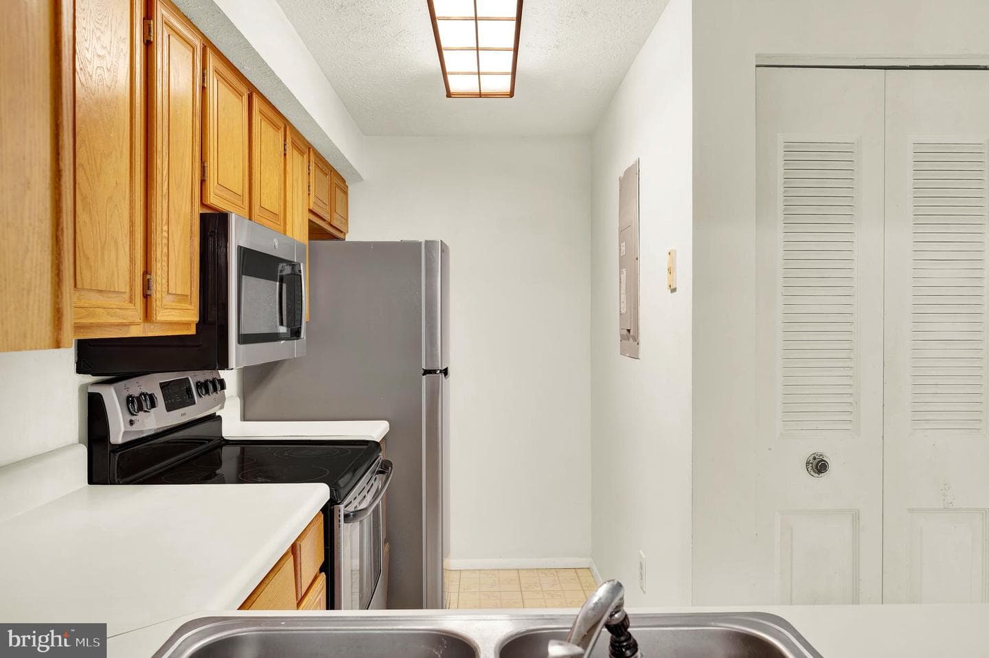 26015 Brigadier Place #m photo 12