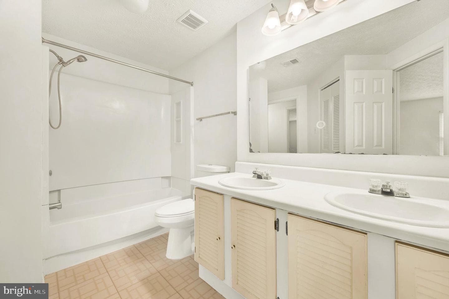 26015 Brigadier Place #m photo 19