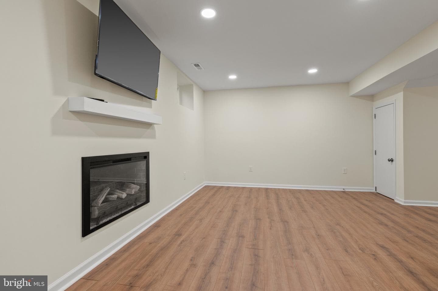 47 Metz Court photo 15
