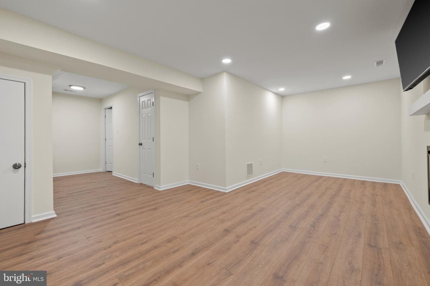 47 Metz Court photo 17