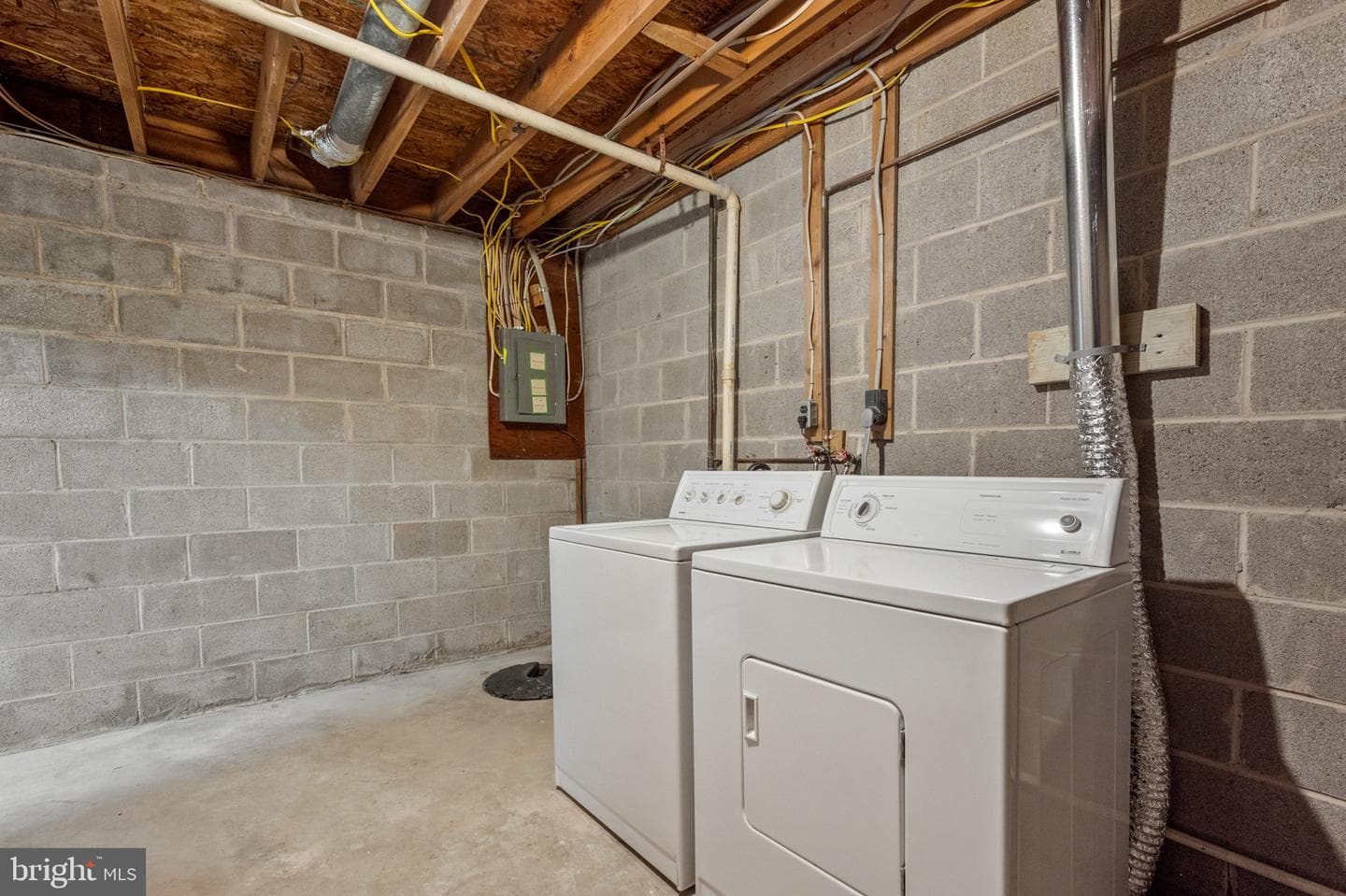 47 Metz Court photo 18