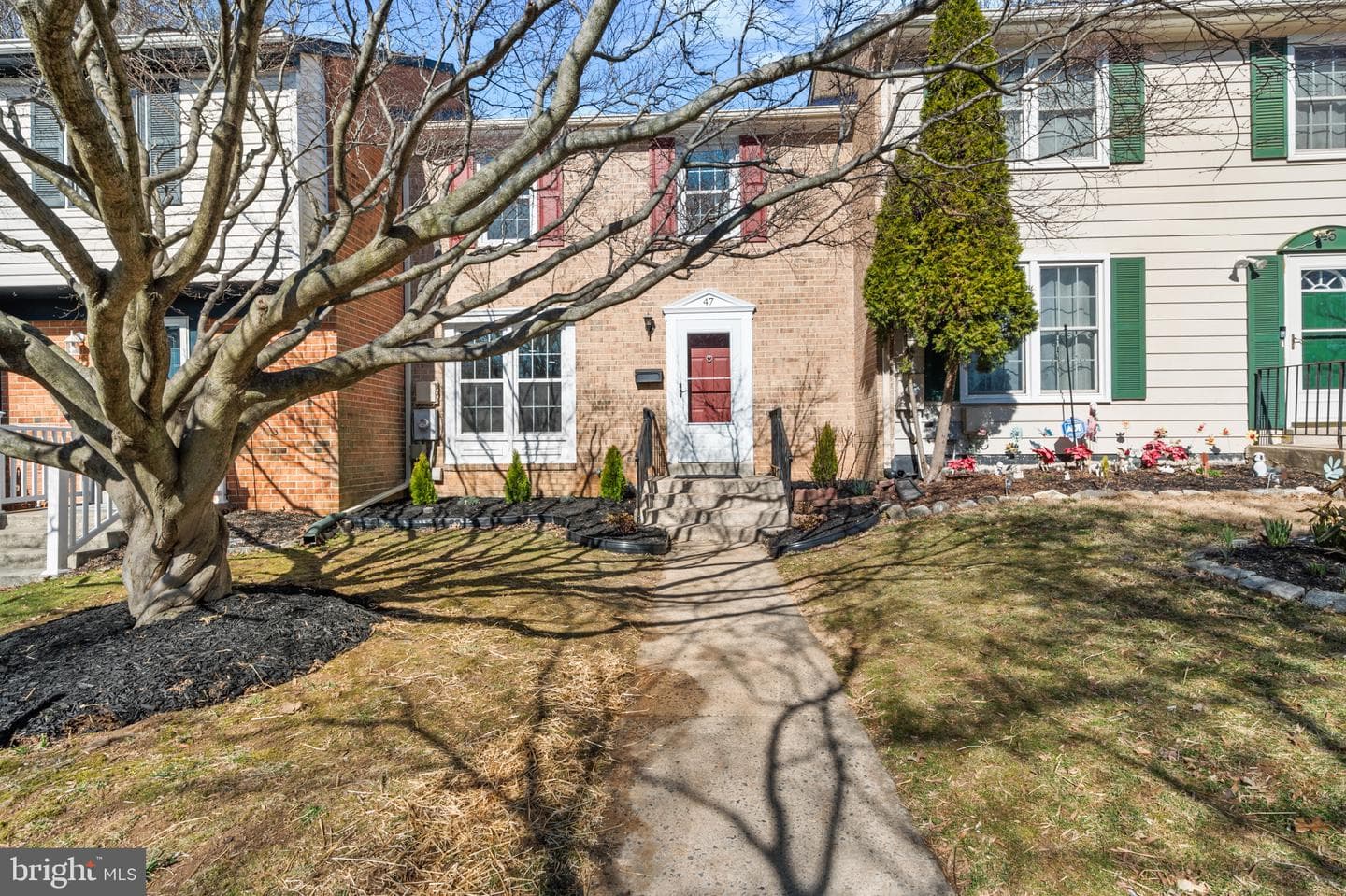 47 Metz Court photo 3