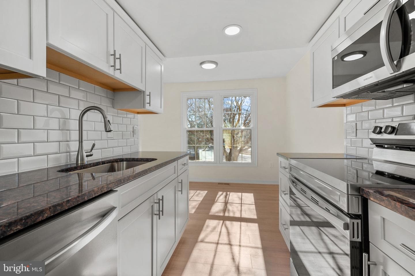 47 Metz Court photo 5