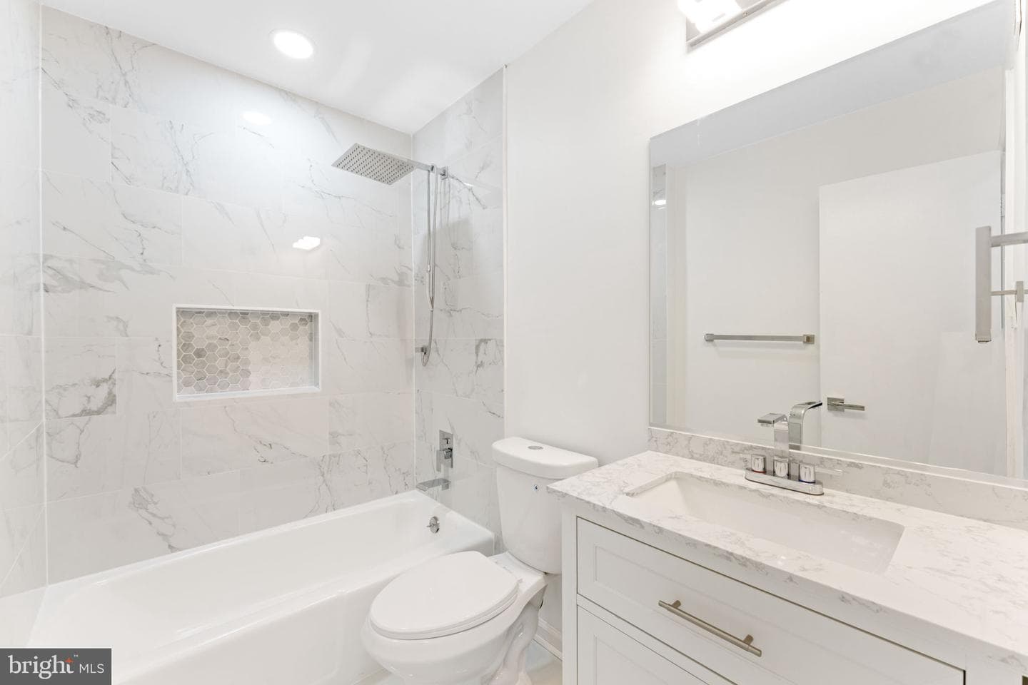 13 Treworthy Road photo 40