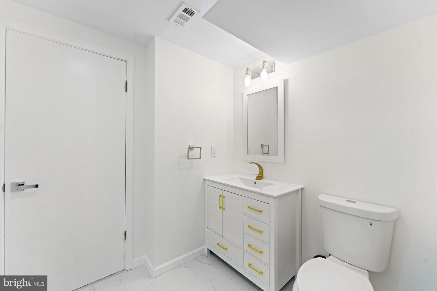 13 Treworthy Road photo 48