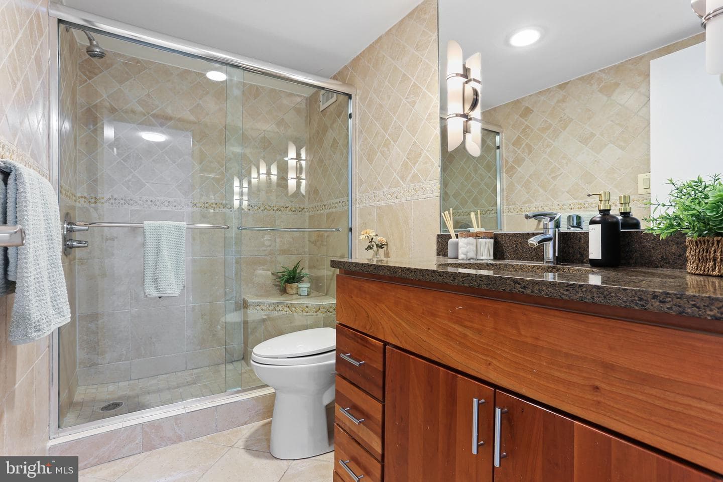5225 Pooks Hill Road #1609s photo 16