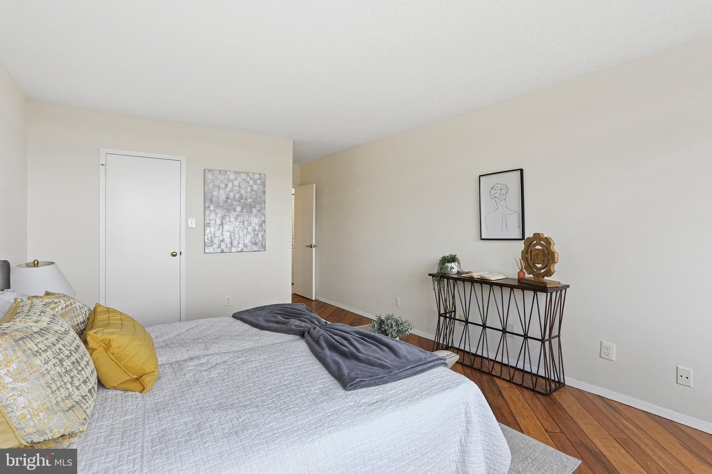 5225 Pooks Hill Road #1609s photo 19