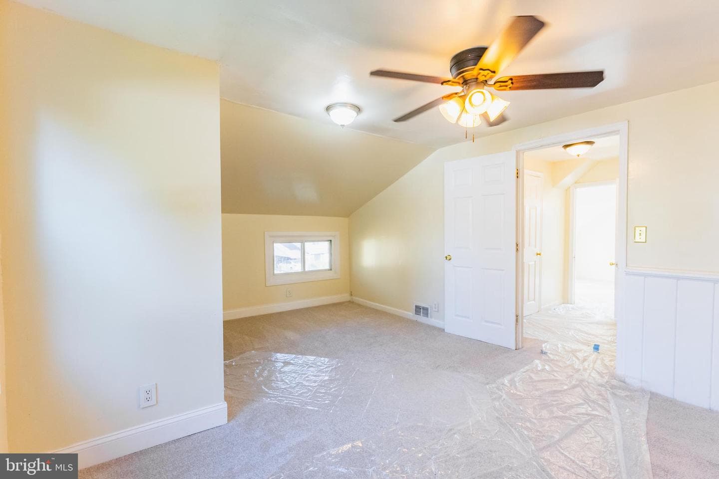 202 Nimitz Avenue photo 24