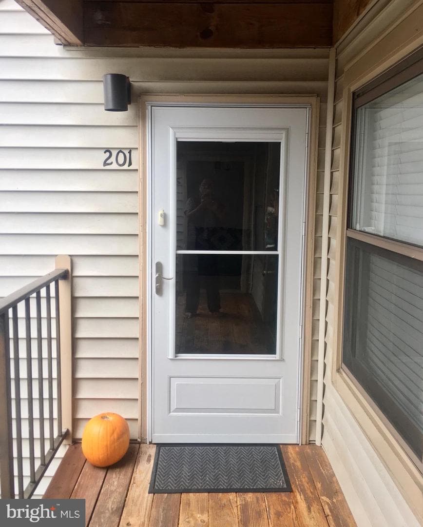 13400 Shady Knoll Drive #201 photo 5