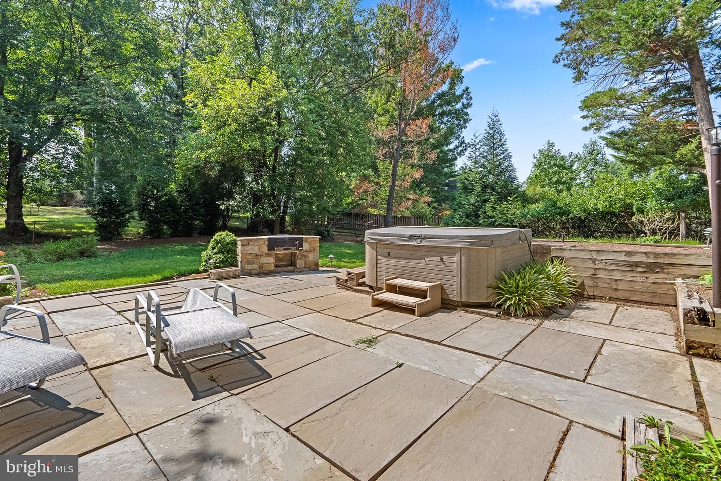 1 Freas Court photo 16