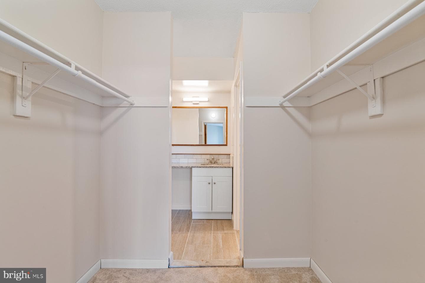4242 E West Highway #910 photo 12