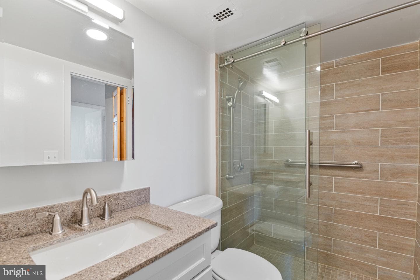 4242 E West Highway #910 photo 13