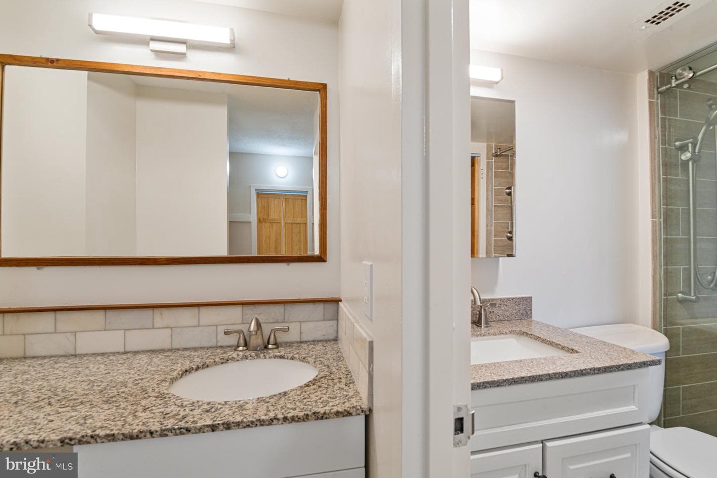 4242 E West Highway #910 photo 14