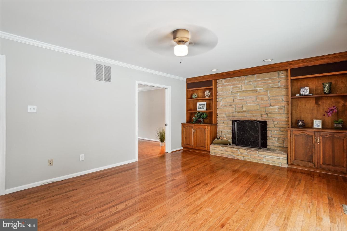 15729 Pagano Lane photo 21
