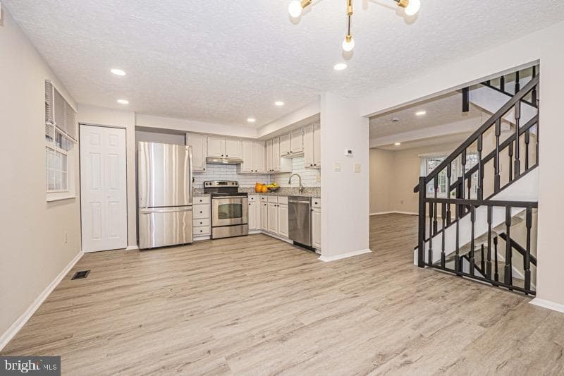 17204 Epsilon Place photo 12