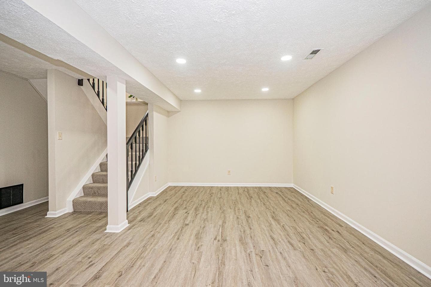 17204 Epsilon Place photo 37